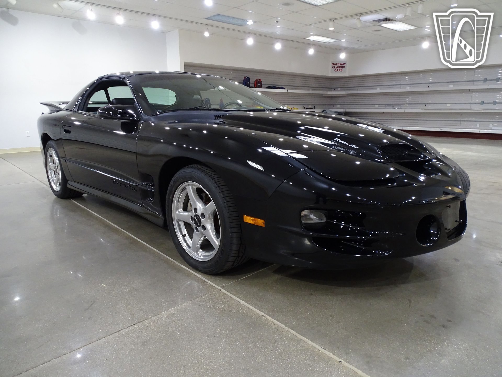 Used 1999 Pontiac Firebird Formula RWD image 21