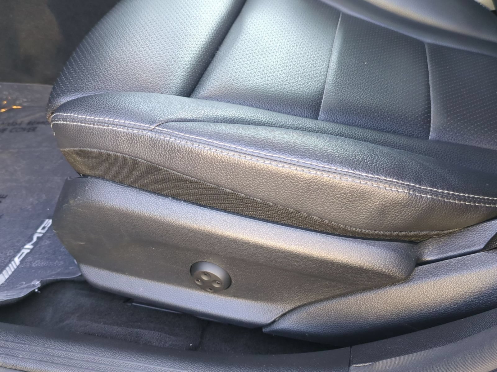 Used 2019 Mercedes-Benz C 300 Sedan image 14