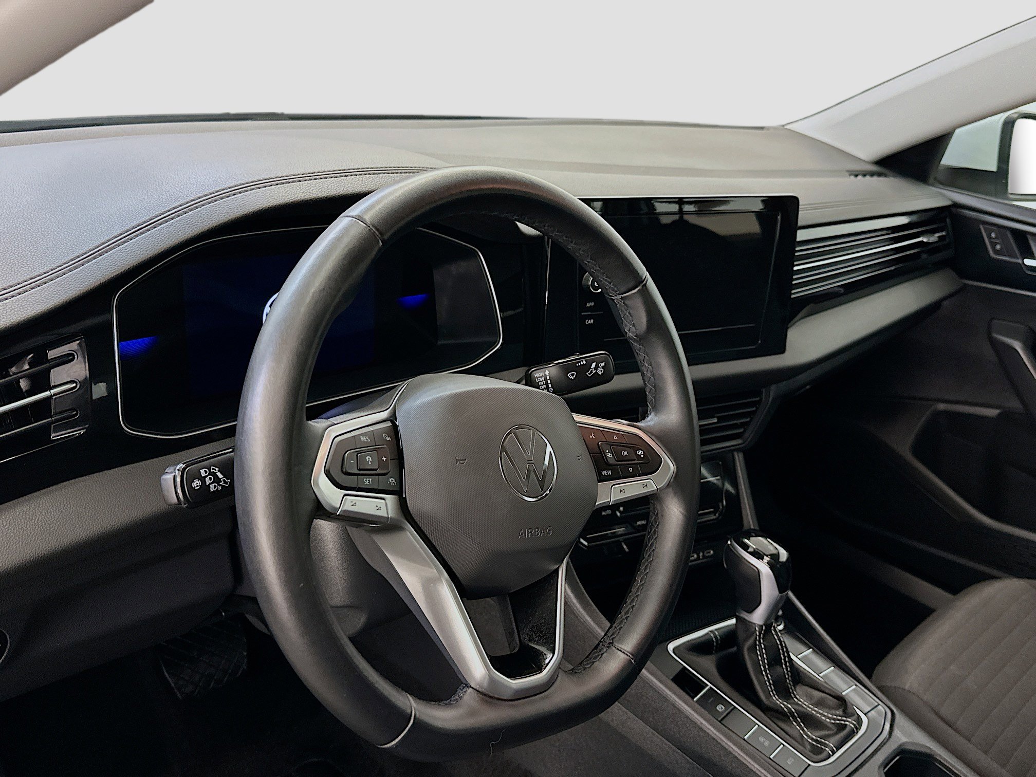 Used 2025 Volkswagen Jetta S image 18