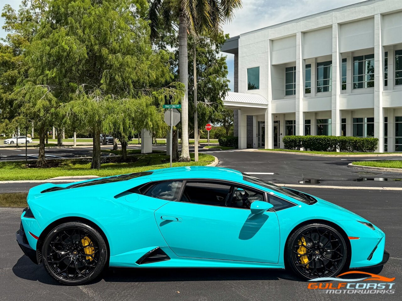 Used 2021 Lamborghini Huracan EVO RWD image 62
