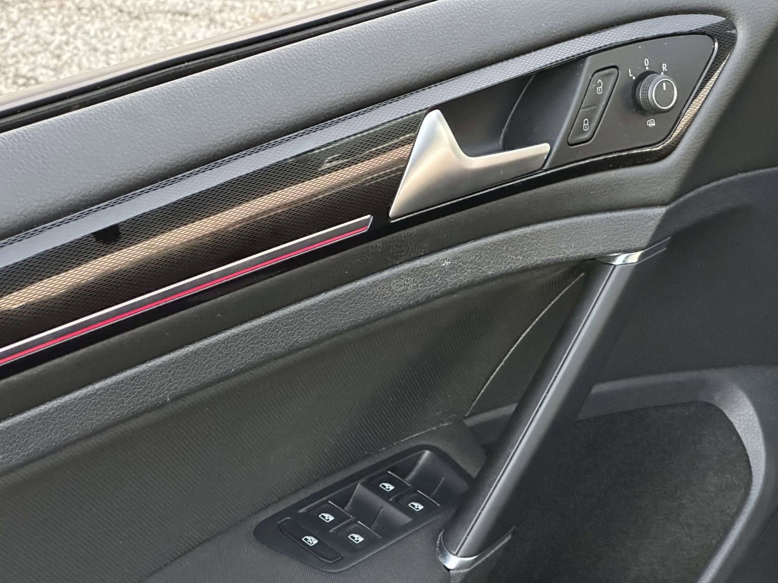 Used 2016 Volkswagen GTI S image 16