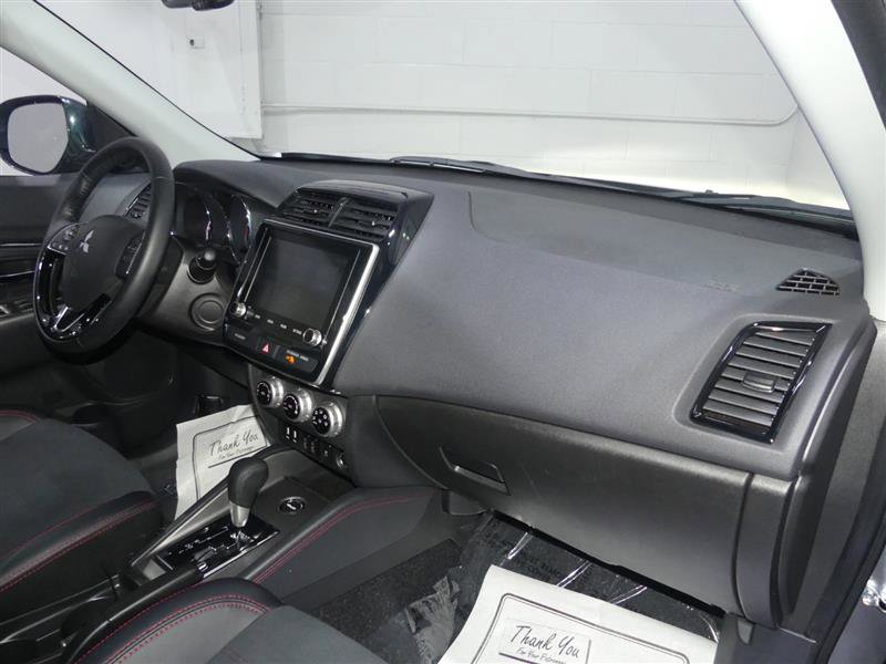 Used 2025 Mitsubishi Outlander Sport SE image 24