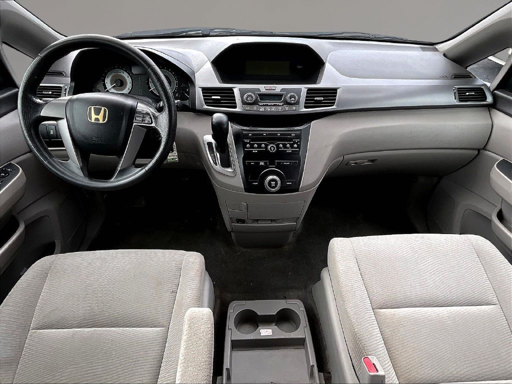 Used 2011 Honda Odyssey LX image 7