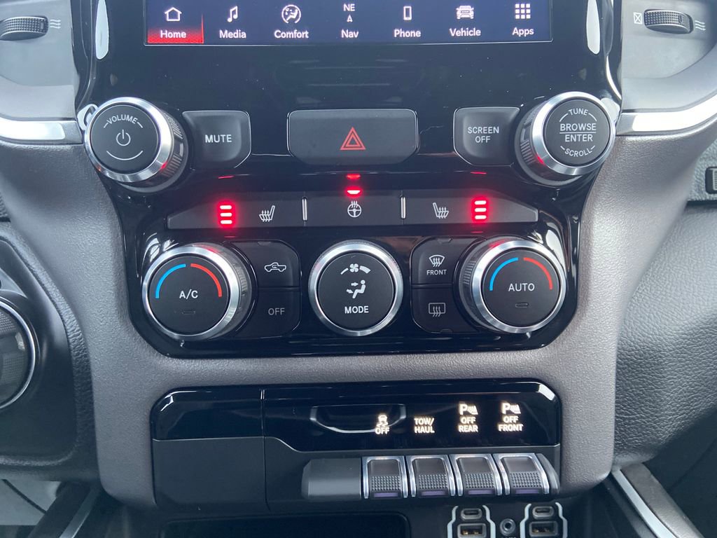 Used 2022 RAM 1500 Big Horn image 25