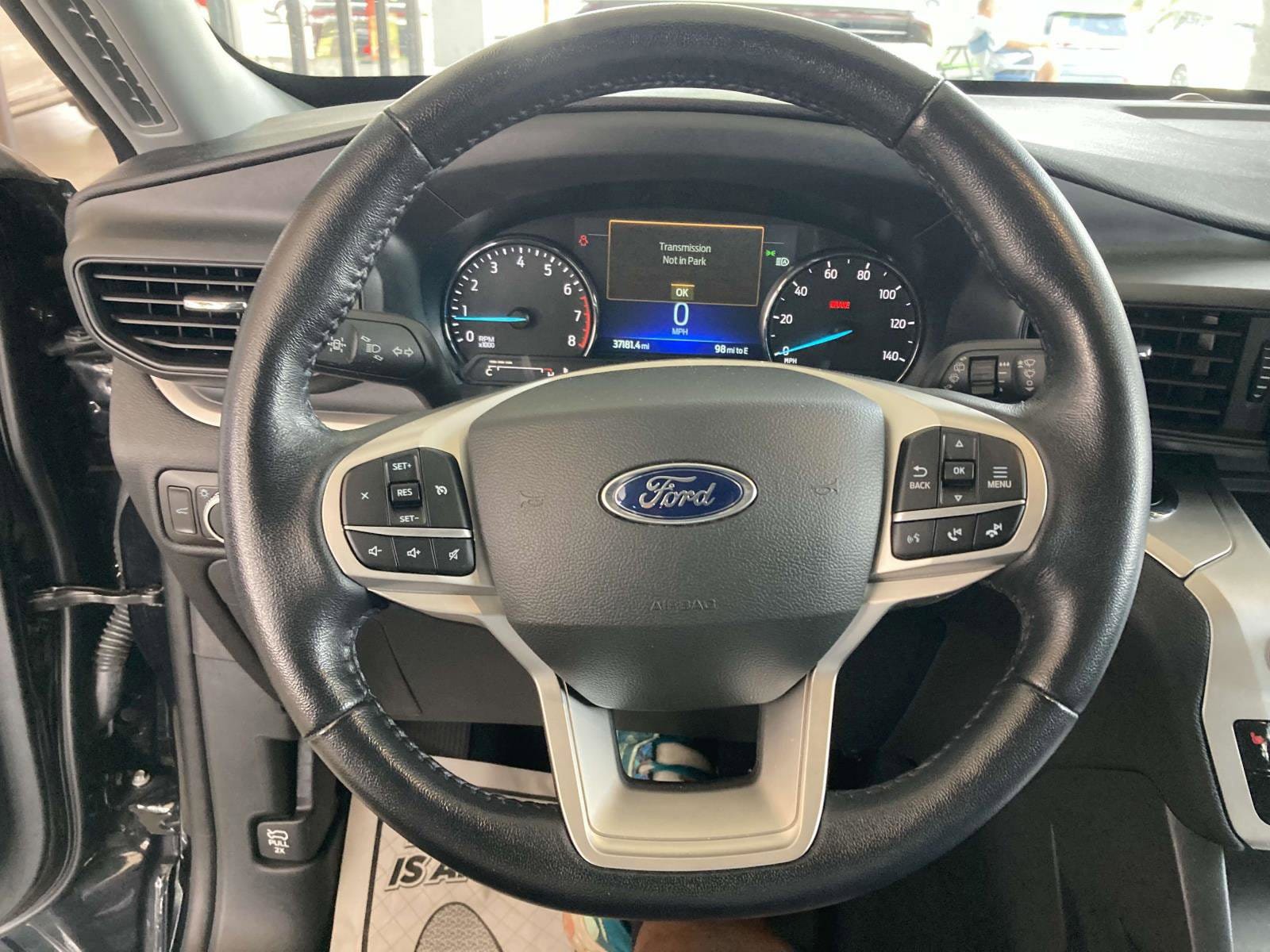 Used 2022 Ford Explorer XLT RWD image 31