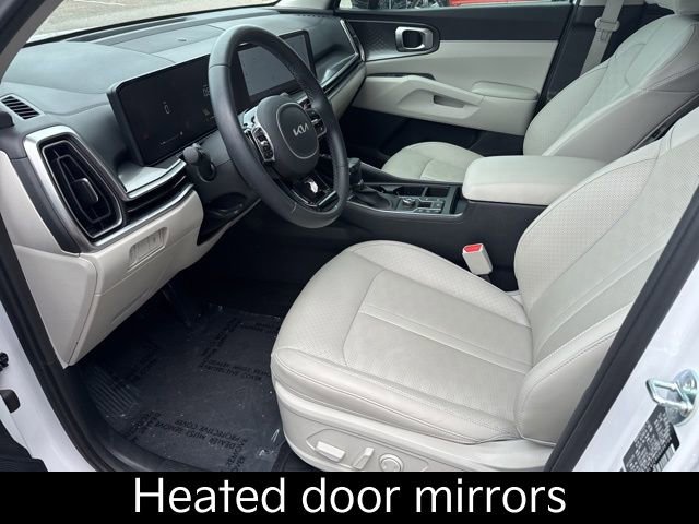Certified 2025 Kia Sorento S image 18