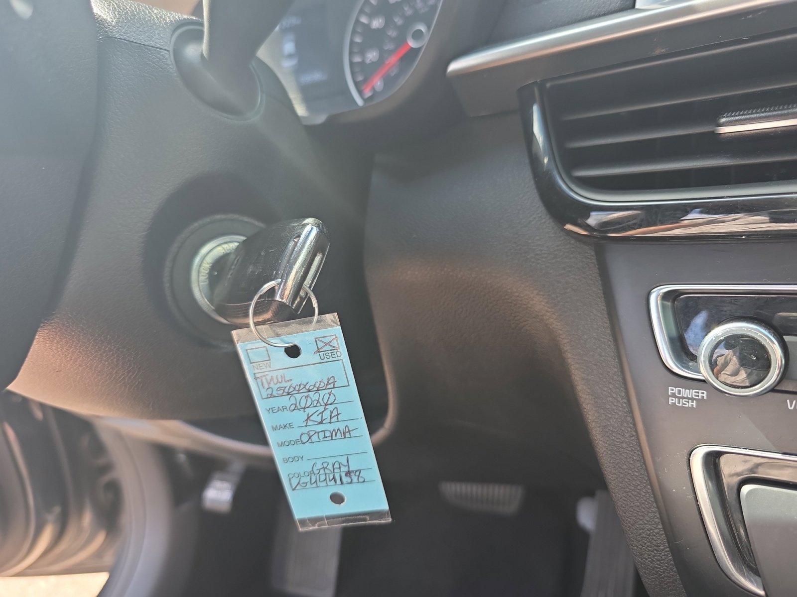Used 2020 Kia Optima LX image 30