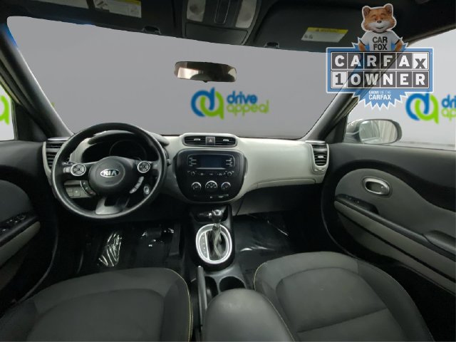 Used 2016 Kia Soul + FWD image 28