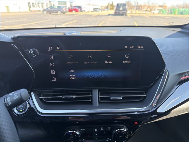 New 2026 Chevrolet Trax RS w/ Sunroof Package FWD image 17