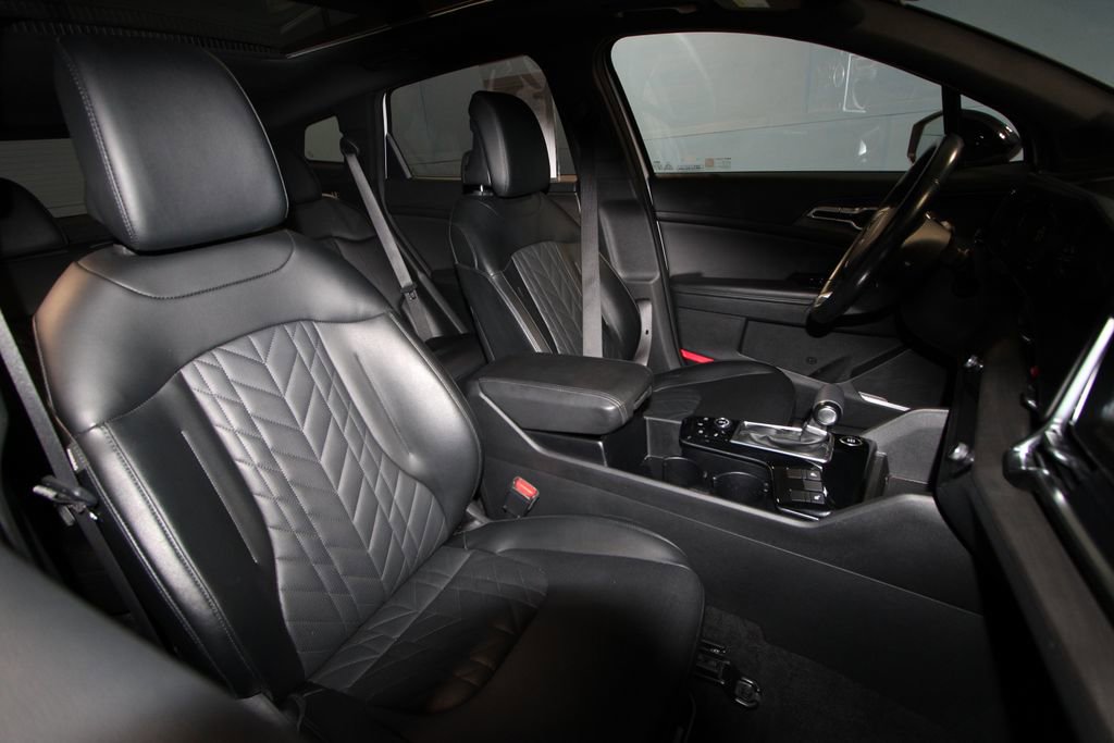 Used 2023 Kia Sportage X-Line w/ X-Line Premium Package image 24