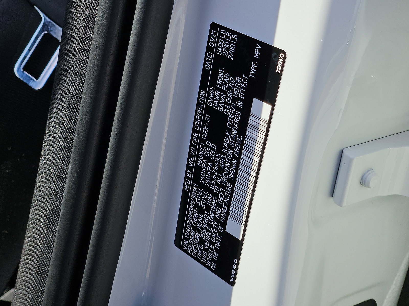 Used 2021 Volvo XC60 T6 R-Design image 27