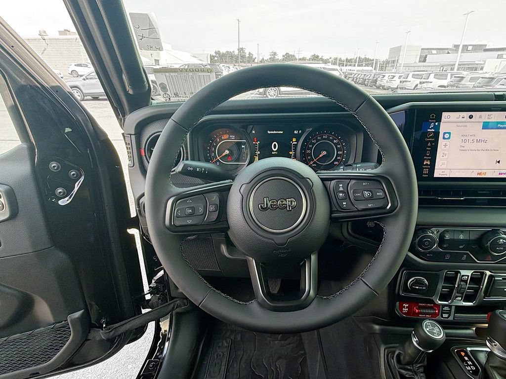 New 2026 Jeep Wrangler Unlimited Rubicon AWD/4WD image 15