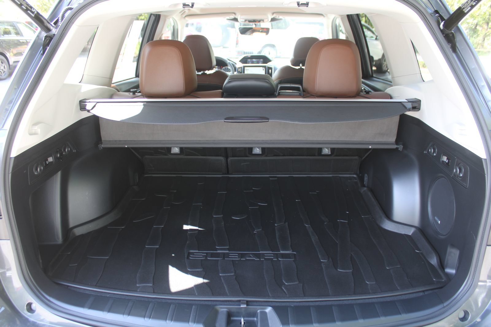 Used 2024 Subaru Forester Touring w/ POP Package 3 AWD/4WD image 10