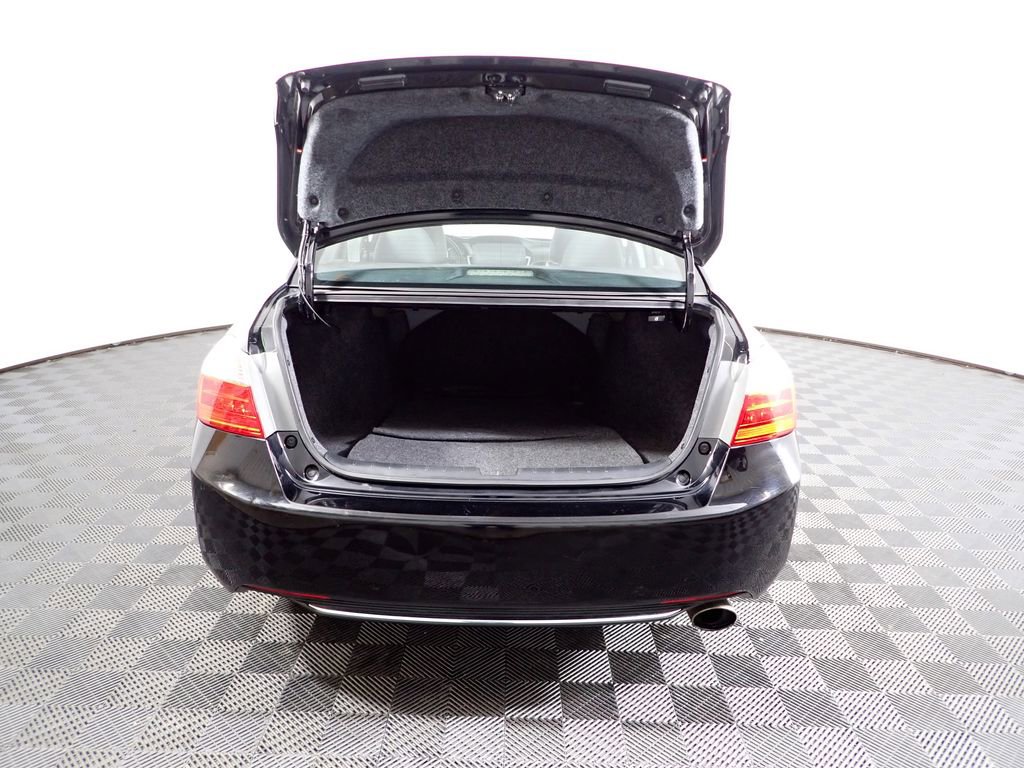 Used 2015 Honda Accord EX-L image 16