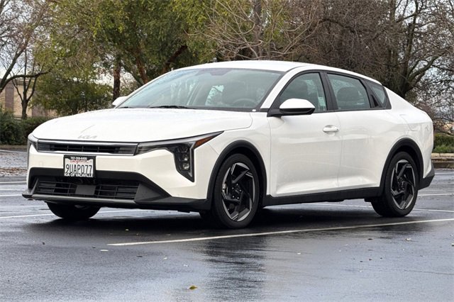 Certified 2025 Kia K4 EX image 10