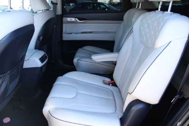 Used 2022 Hyundai Palisade Limited AWD/4WD image 35