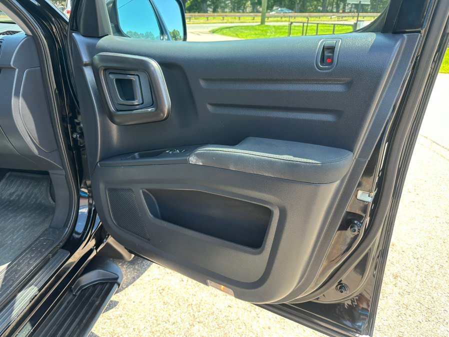 Used 2013 Honda Ridgeline Sport image 10