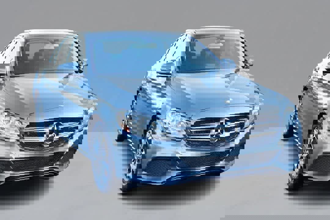 Used 2017 Mercedes-Benz C 300 4MATIC Sedan image 3