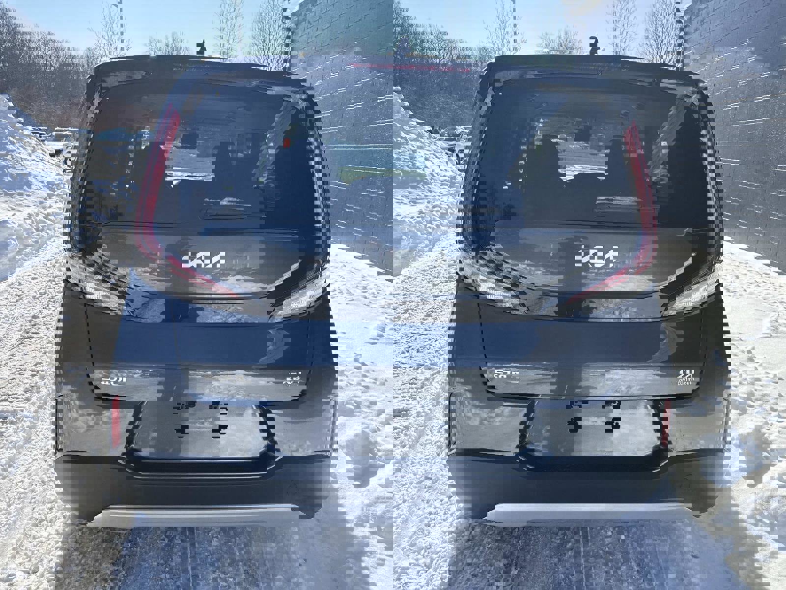 Used 2023 Kia Soul LX image 8