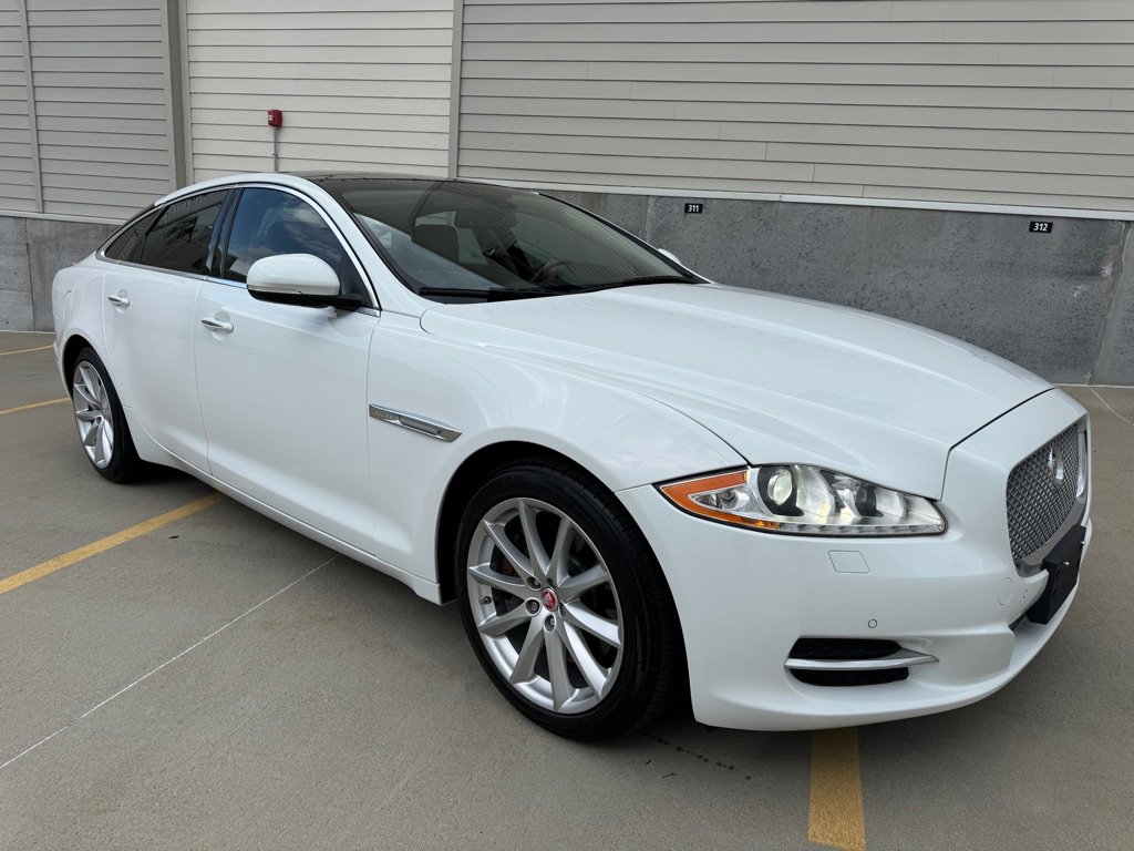 Used 2015 Jaguar XJ AWD image 1