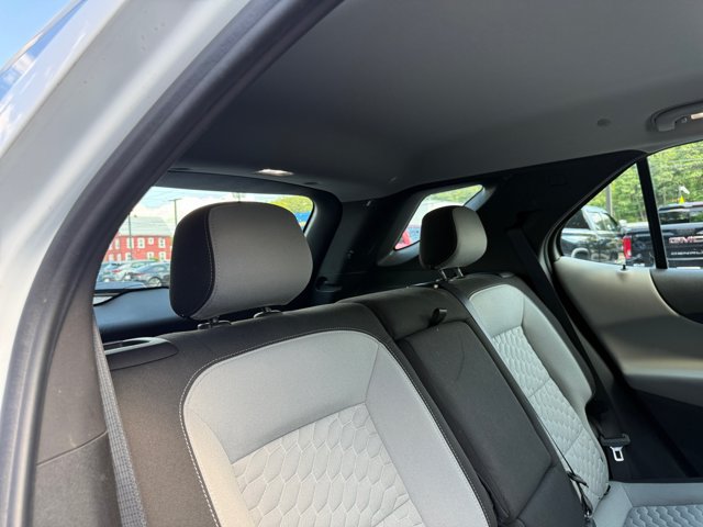Used 2021 Chevrolet Equinox LS AWD/4WD image 27