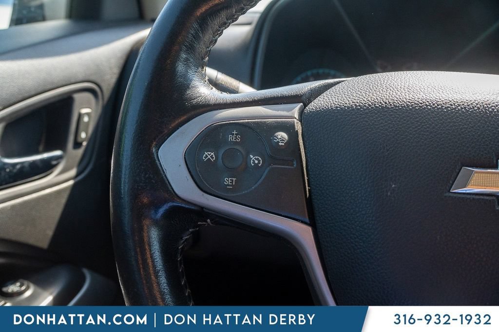 Used 2017 Chevrolet Colorado LT w/ LT Convenience Package RWD image 9