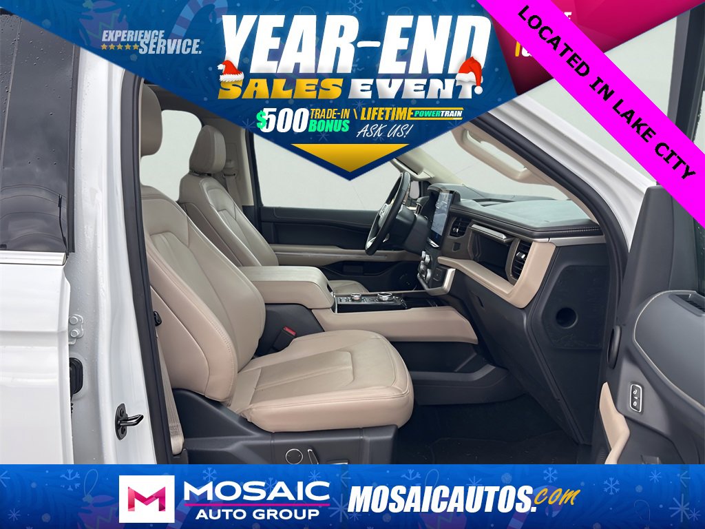 Used 2024 Ford Expedition Max Limited image 10