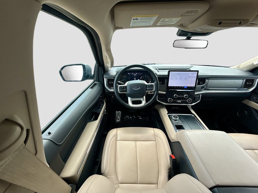 Used 2024 Ford Expedition XLT RWD image 22