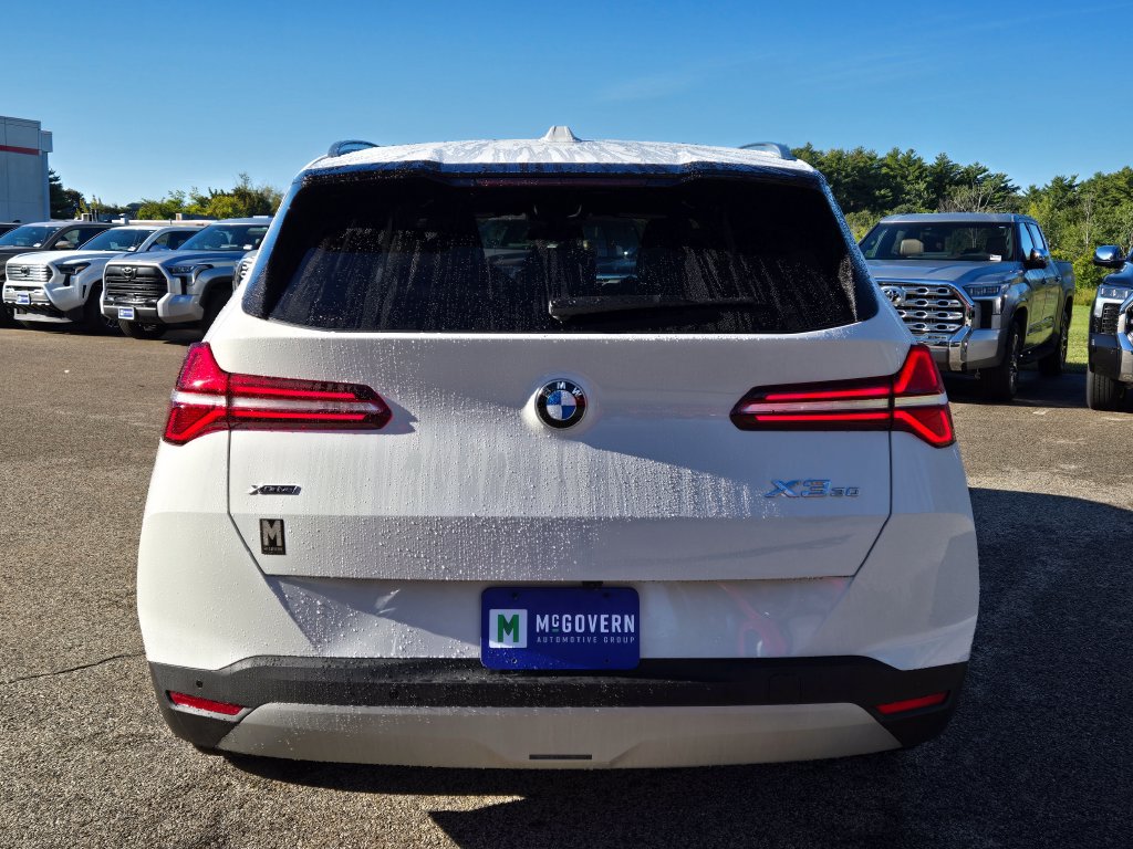 Used 2025 BMW X3 xDrive30i w/ Convenience Package AWD/4WD image 4