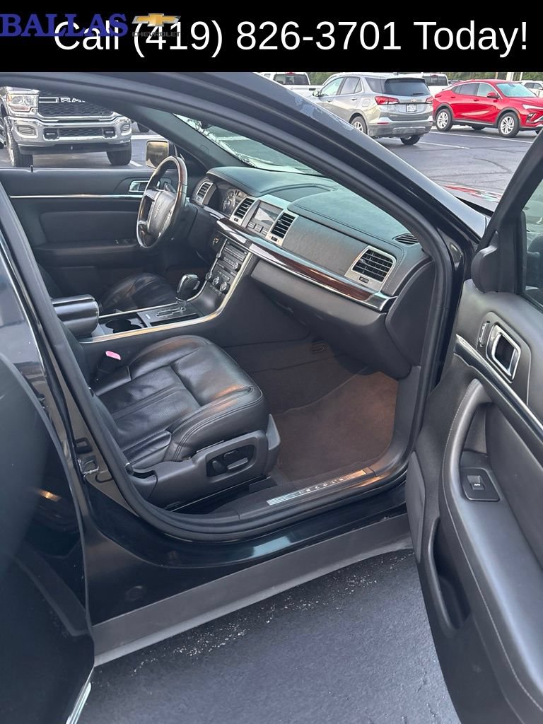 Used 2009 Lincoln MKS FWD image 7