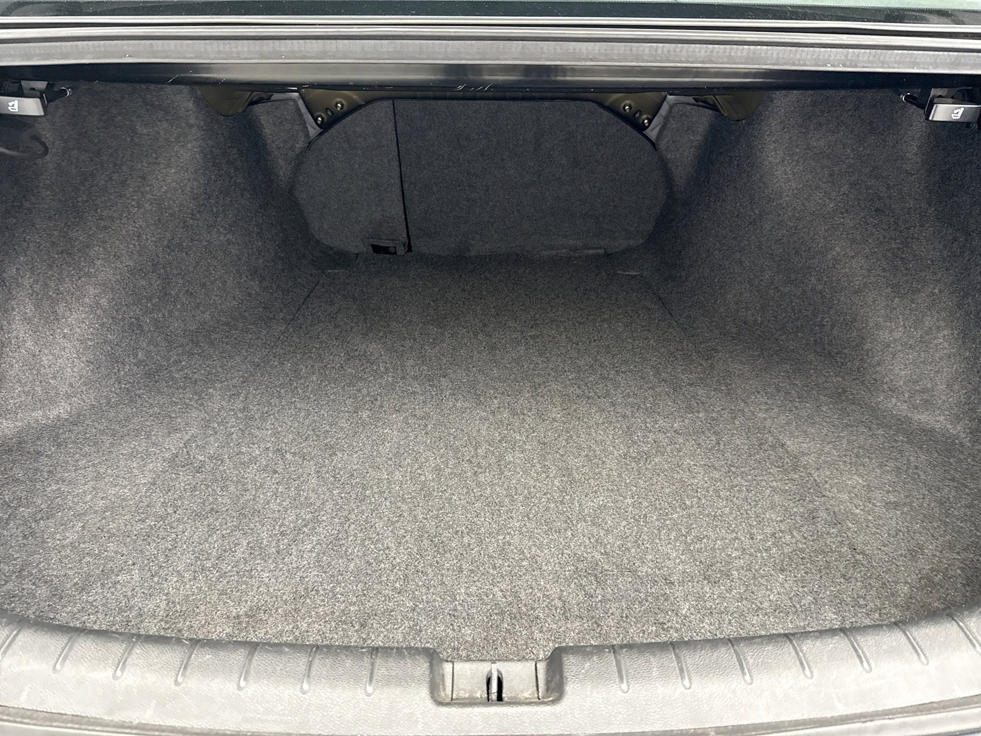 Used 2017 Honda Accord Sport Special Edition image 18