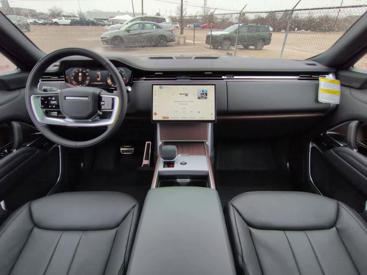 New 2026 Land Rover Range Rover SE AWD/4WD image 15