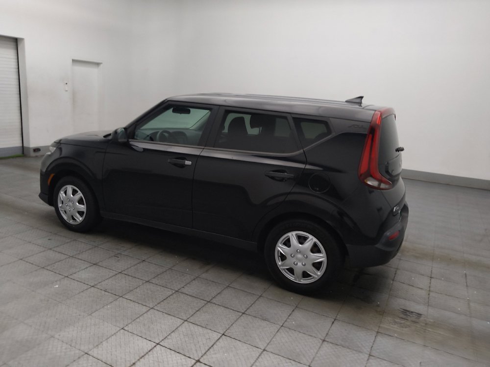 Used 2022 Kia Soul LX FWD image 3