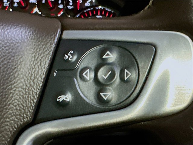 Used 2015 GMC Yukon SLT w/ HD Trailering Package image 28