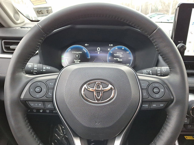 Used 2024 Toyota RAV4 Limited image 17