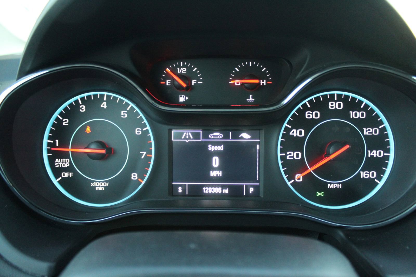 Used 2017 Chevrolet Cruze Premier image 25