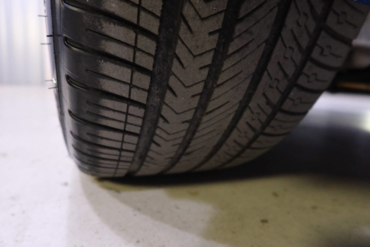 Used 2009 Nissan 370Z Touring w/ Sport Pkg image 30