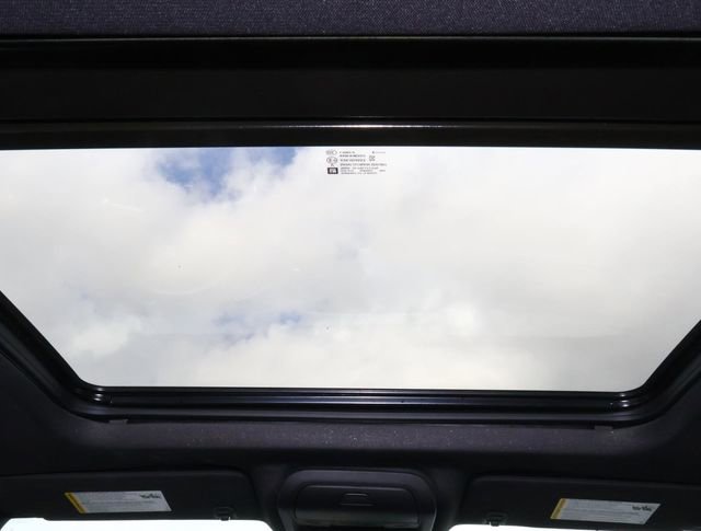 Used 2023 Chevrolet Blazer RS w/ Driver Confidence II Package image 13