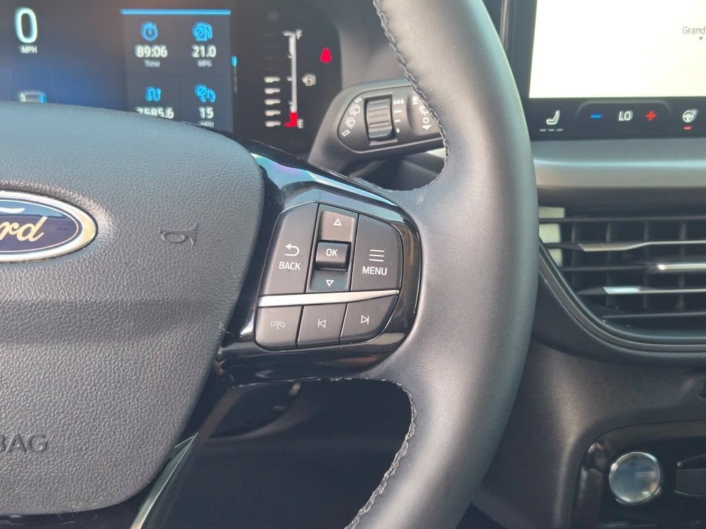 Used 2024 Ford Escape Active w/ Tech Pack #1 AWD/4WD image 34