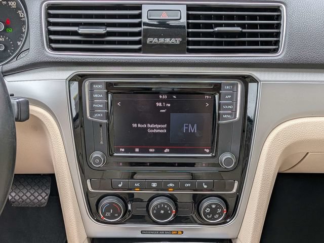 Used 2019 Volkswagen Passat 2.0T Wolfsburg FWD image 16