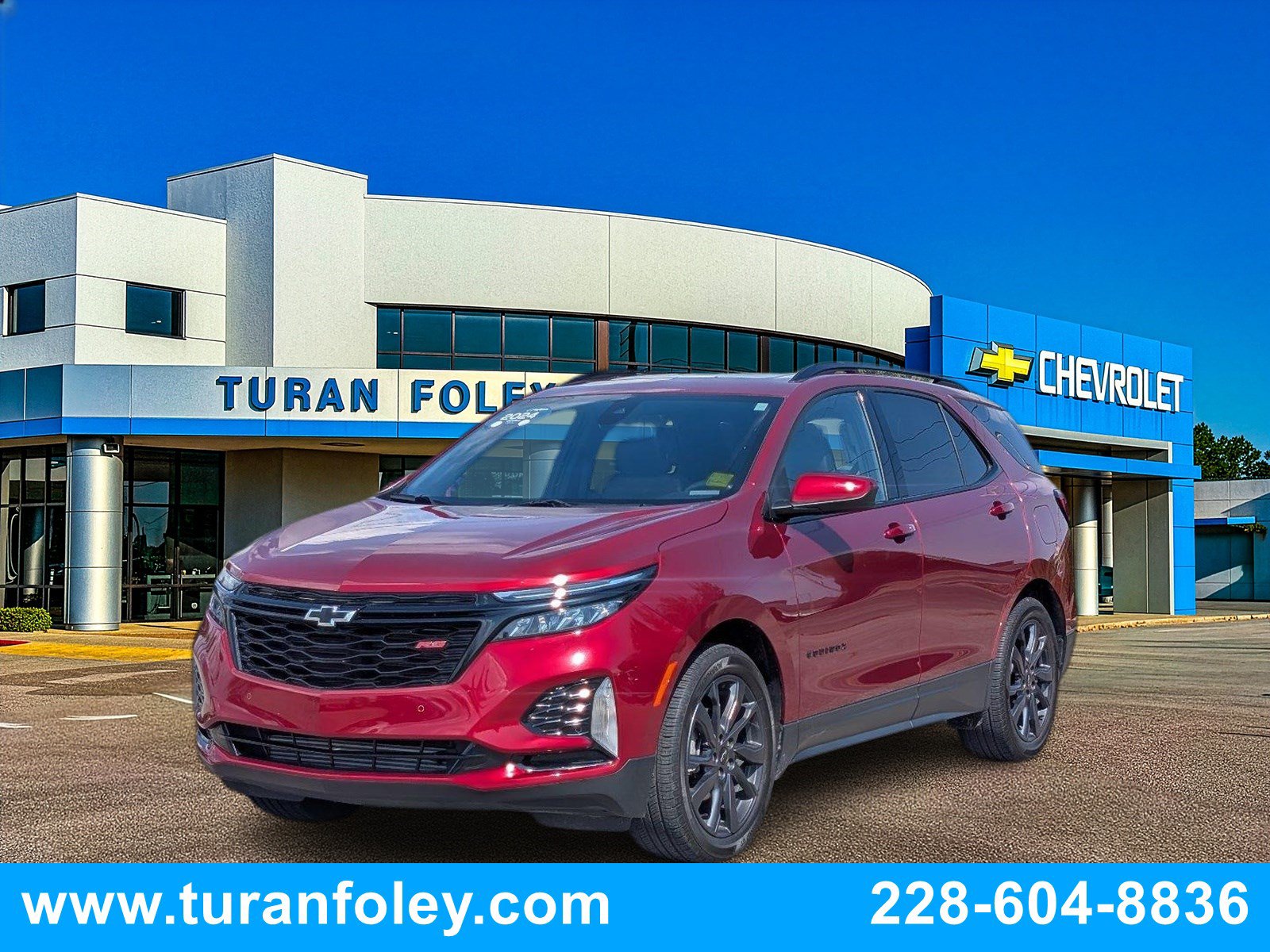 Certified 2024 Chevrolet Equinox RS w/ LPO, Floor Liner Package FWD image 1