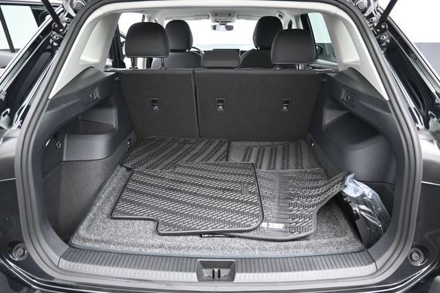 Used 2025 Volkswagen Tiguan S AWD/4WD image 27