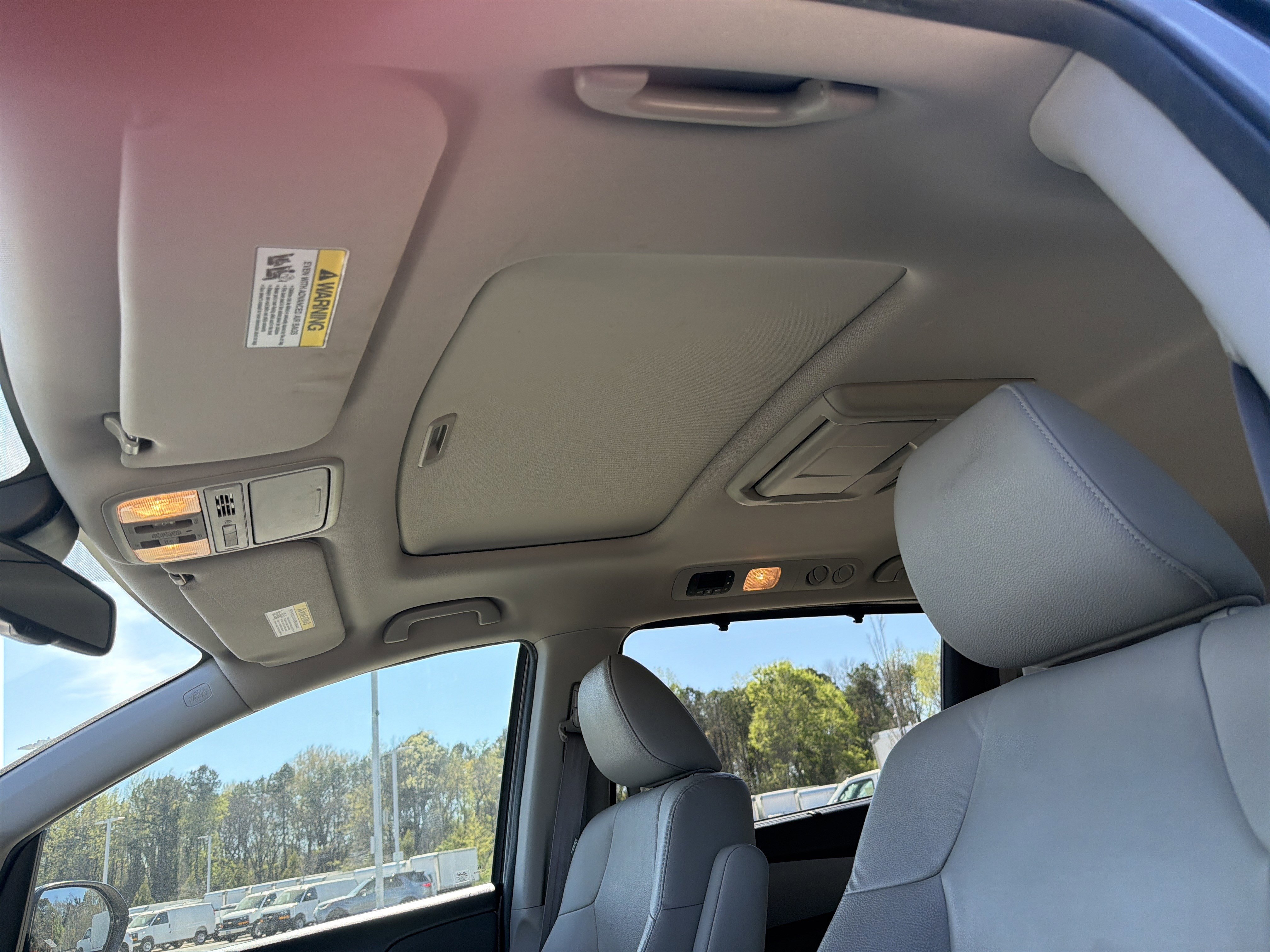 Used 2015 Honda Odyssey EX-L image 28