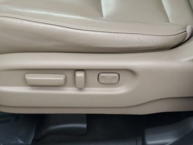 Used 2016 Honda Pilot Touring image 23
