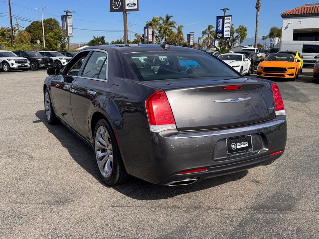 Used 2019 Chrysler 300 Limited w/ Safetytec Plus Group image 10