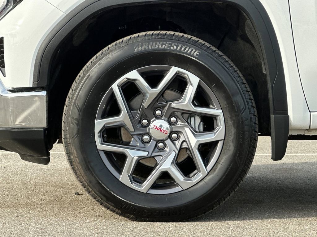 Used 2025 GMC Sierra 1500 SLE image 24