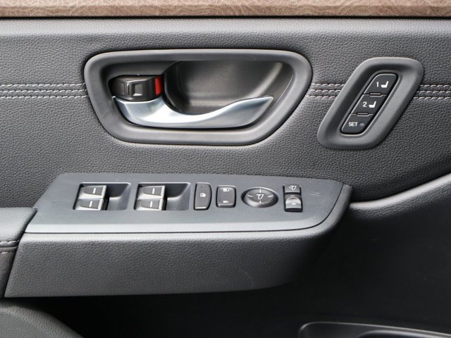 Used 2026 Honda Pilot Elite image 13