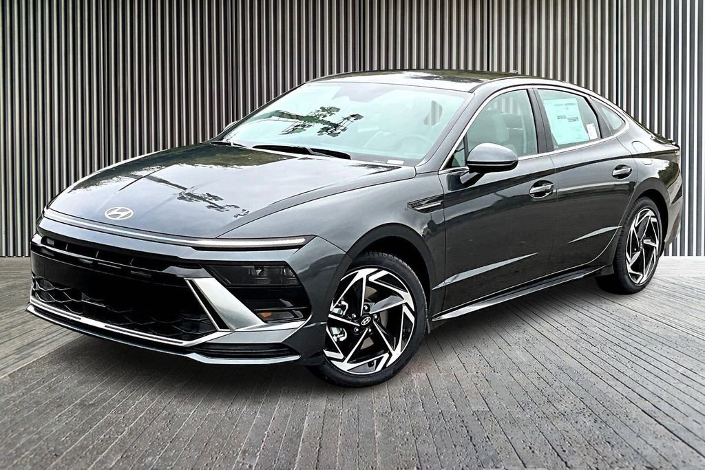 New 2026 Hyundai Sonata SEL image 2