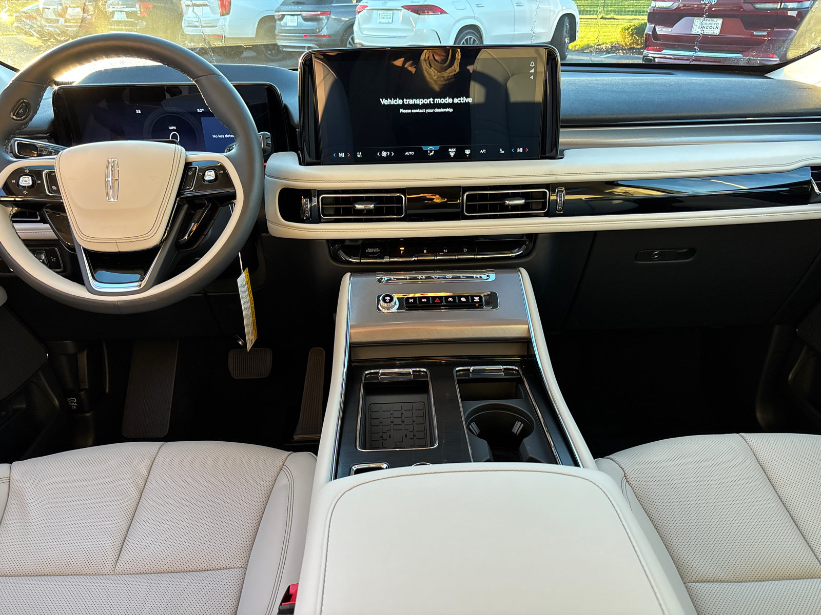 New 2027 Lincoln Aviator AWD image 26