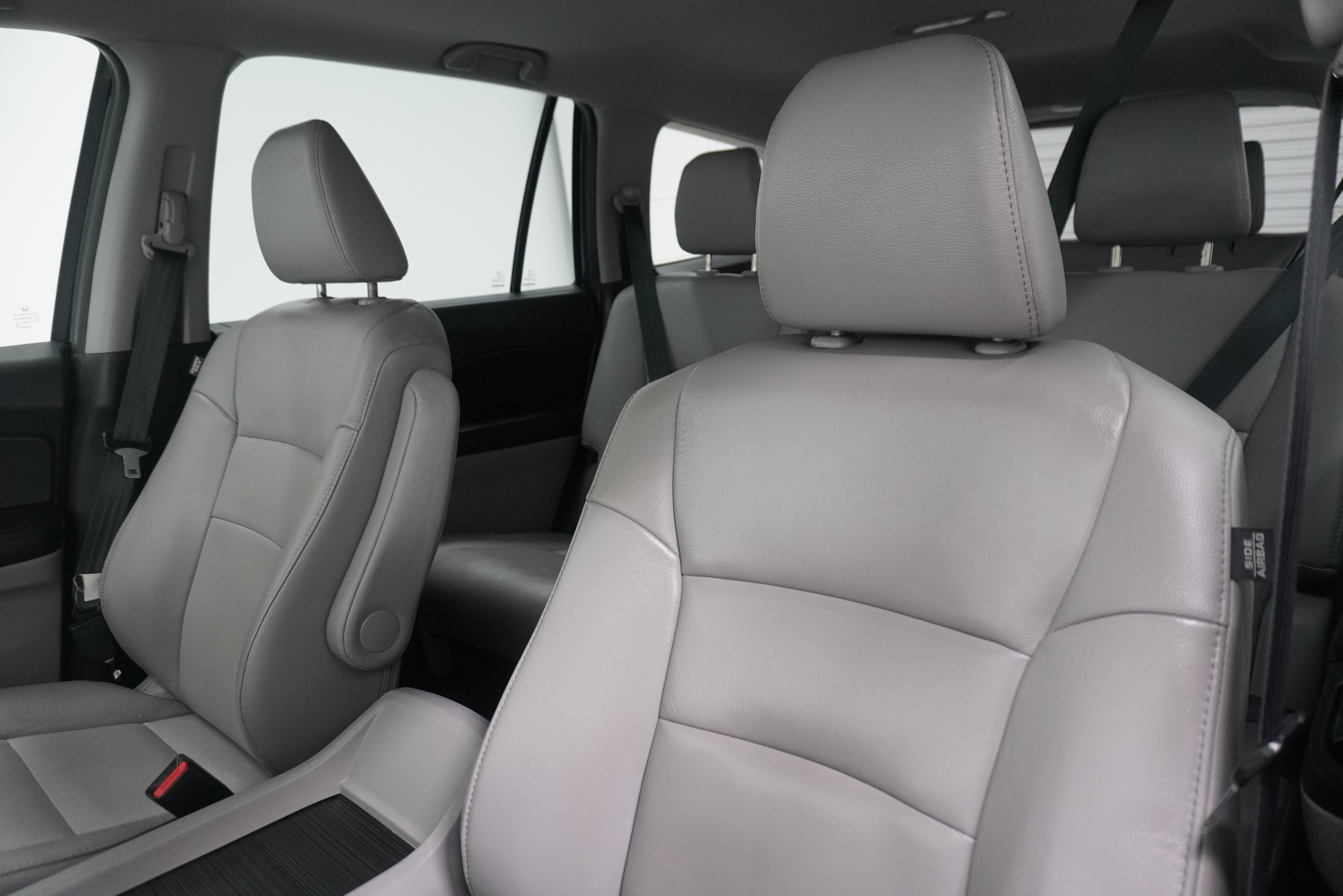 Used 2017 Honda Pilot EX-L image 11
